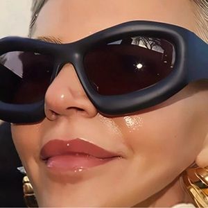 “Murda” sunglasses black matte retro eyewear